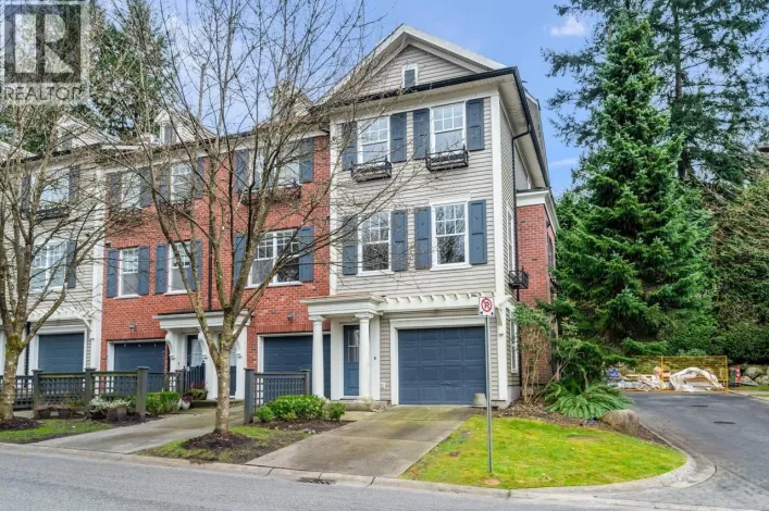32 102 FRASER STREET, Port Moody