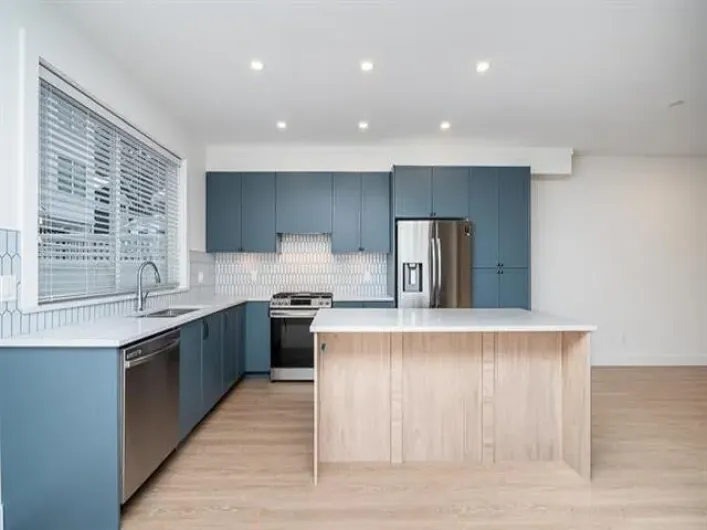 32 14355 62 AVENUE, Surrey