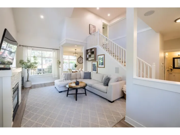 32 15237 36 AVENUE, Surrey