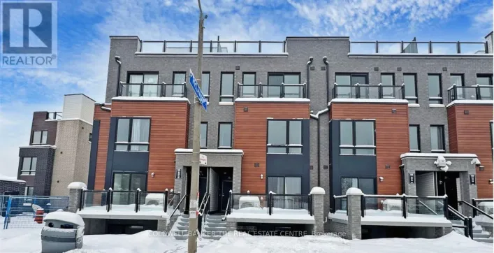 32 - 165 TAPSCOTT ROAD, Toronto
