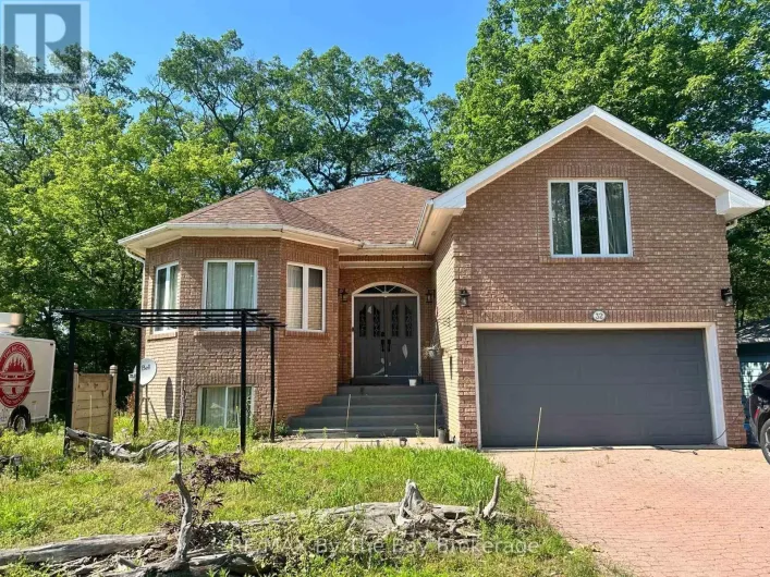 32 1ST LANE, Wasaga Beach