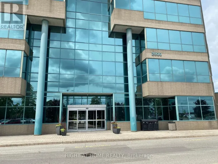 32 - 2800 SKYMARK AVENUE, Mississauga
