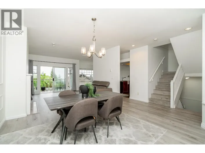 32 2979 PANORAMA DRIVE, Coquitlam