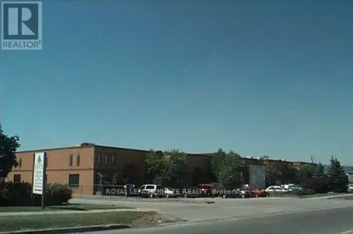 32 - 400 CREDITSTONE ROAD, Vaughan