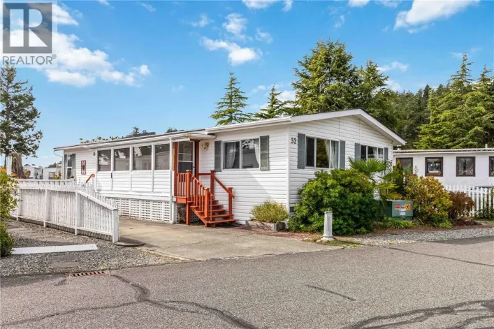 32 7871 West Coast Rd, Sooke