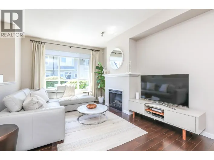 32 9133 SILLS AVENUE, Richmond
