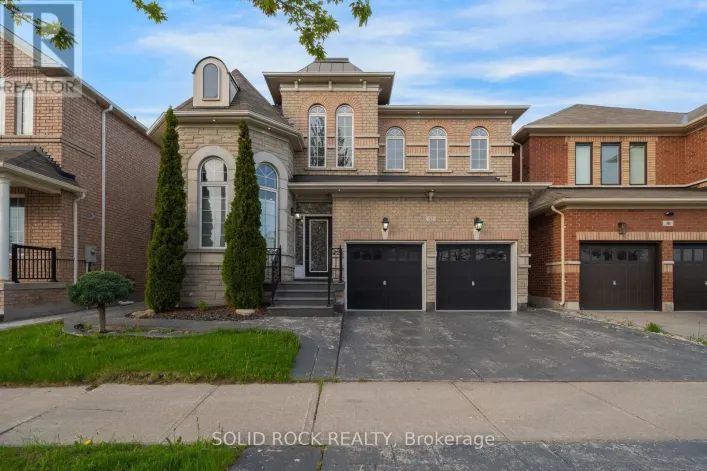 32 ALBERT ROFFEY CRESCENT, Markham