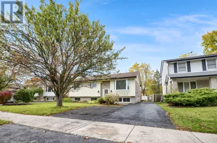 32 ALNET DRIVE, Belleville