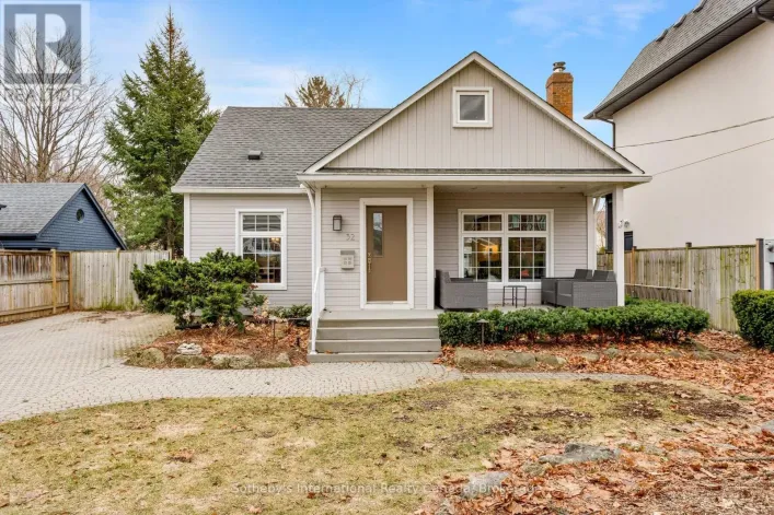 32 ANDERSON STREET, Oakville