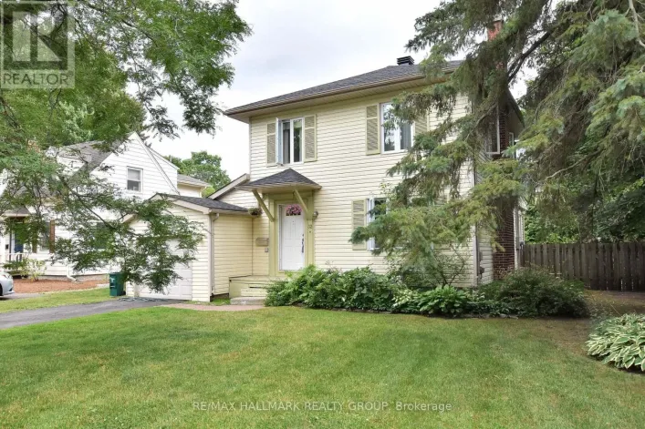 32 ARUNDEL AVENUE, Ottawa