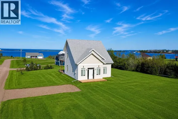 32 Blue Heron Crescent, North Rustico