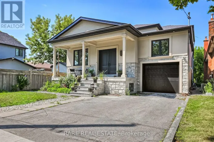 32 BRADFIELD AVENUE W, Vaughan