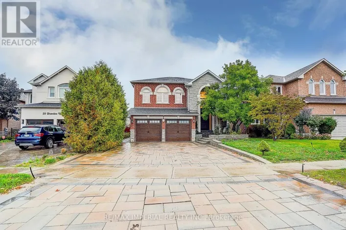32 BRANDON GATE DRIVE, Vaughan
