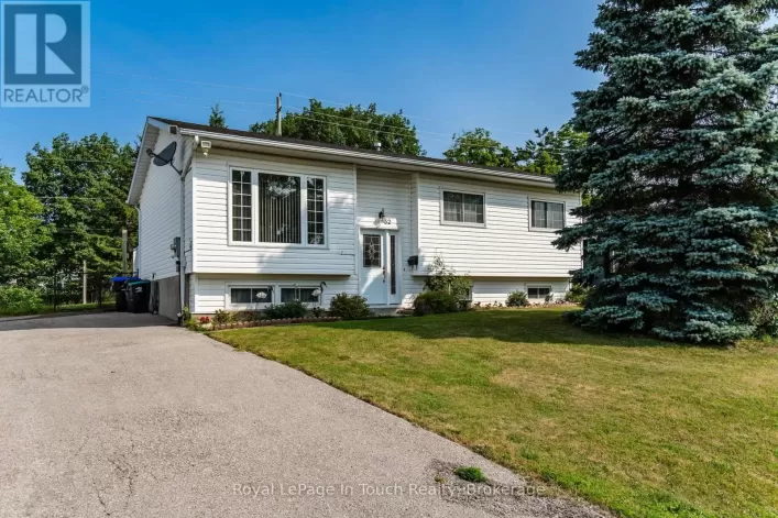 32 BRIDLE ROAD, Penetanguishene