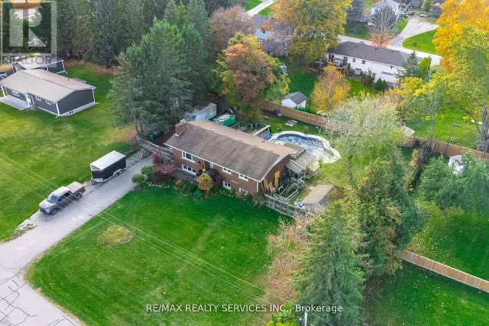 32 CALEDON STREET, Caledon