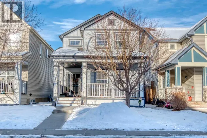 32 Copperpond Heights SE, Calgary