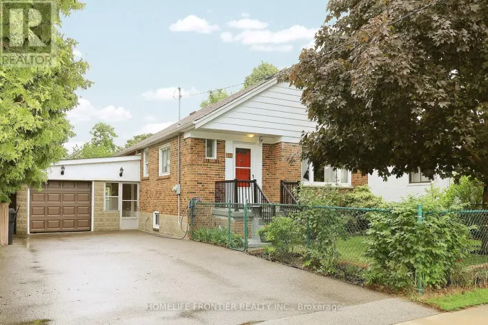 32 COULES COURT, Toronto