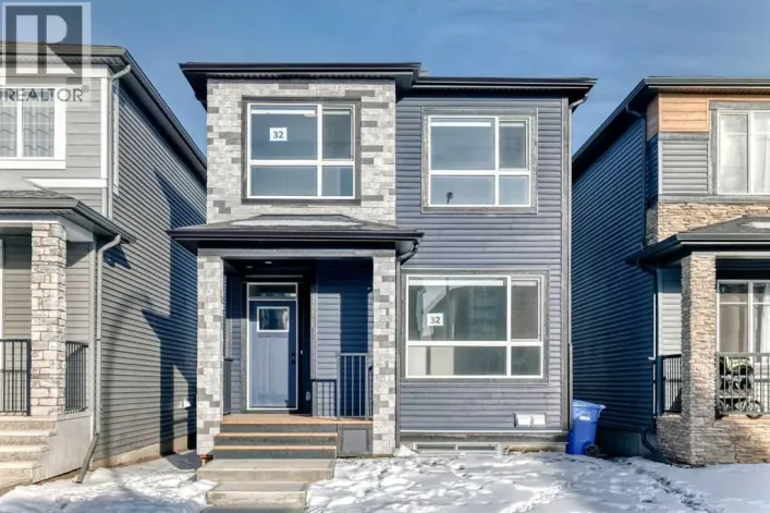 32 Creekview Common SW, Calgary