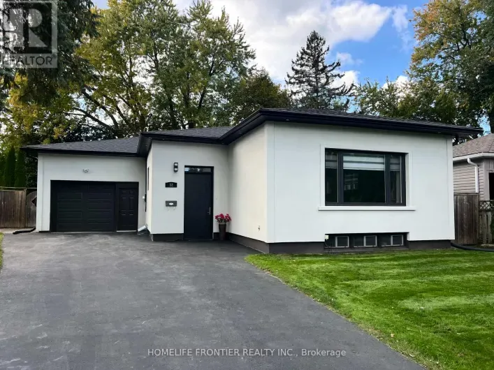 32 DAVIDSON ROAD, Aurora