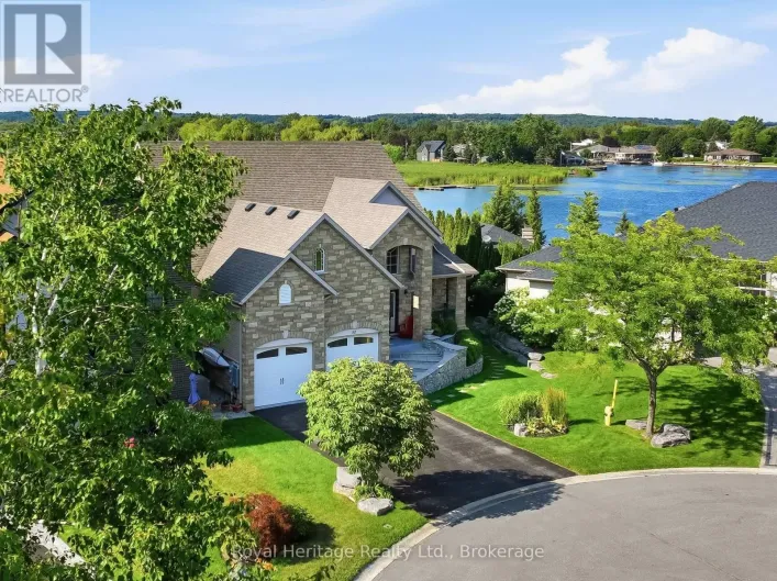32 EDGEWATER DRIVE, Brighton