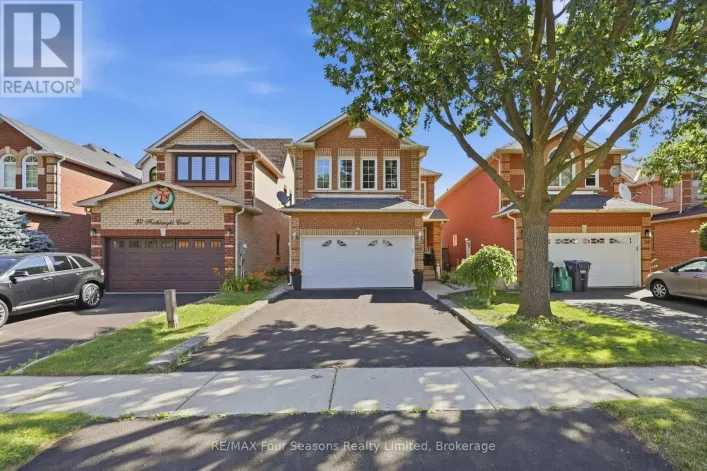 32 FAITHKNIGHT COURT, Brampton