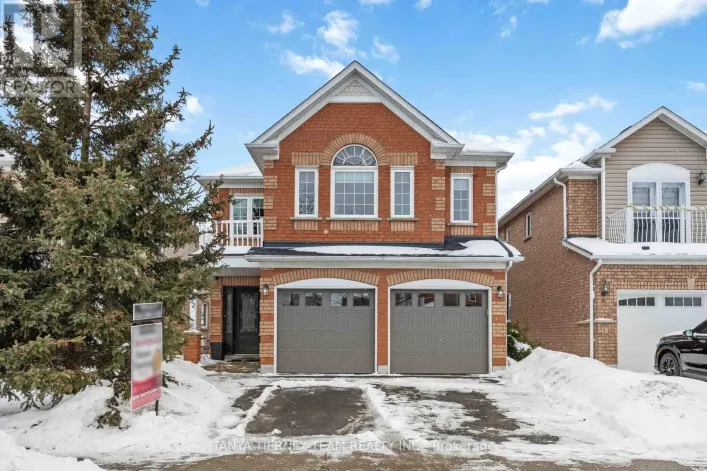 32 FOUR WINDS DRIVE, Whitby