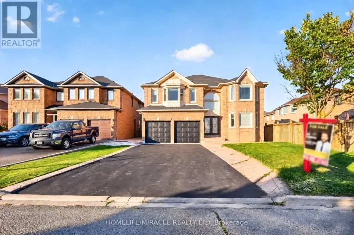 House for sale: 32 GOLD TREE STREET, Brampton