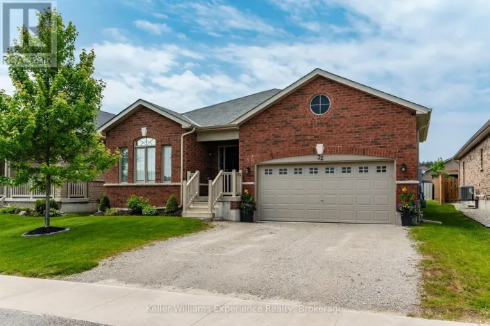 32 HATTON DRIVE, Penetanguishene