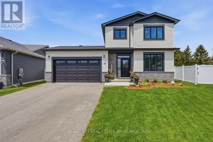 32 HELEN COURT, Central Elgin