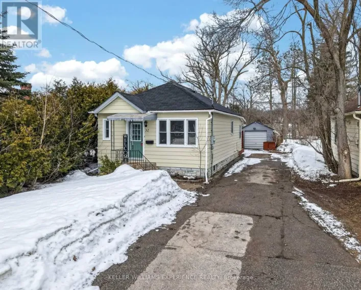 32 HENRY STREET, Barrie