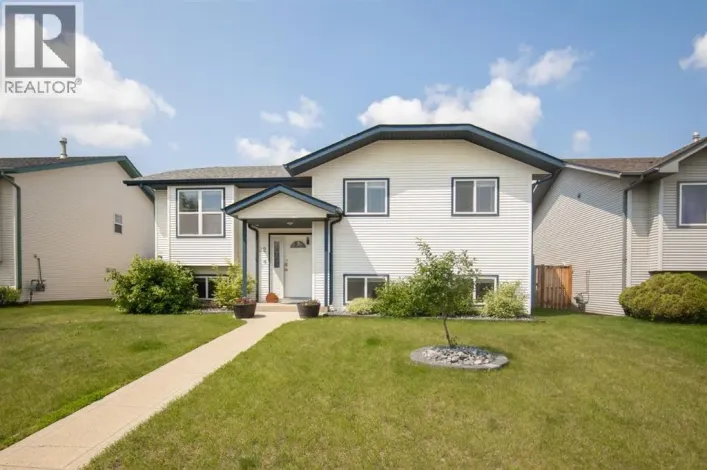32 Kendrew Drive, Red Deer