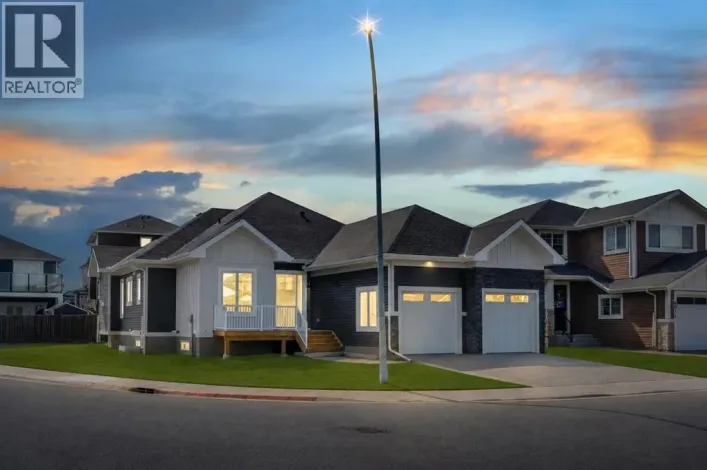 32 Lakes Estates Circle, Strathmore