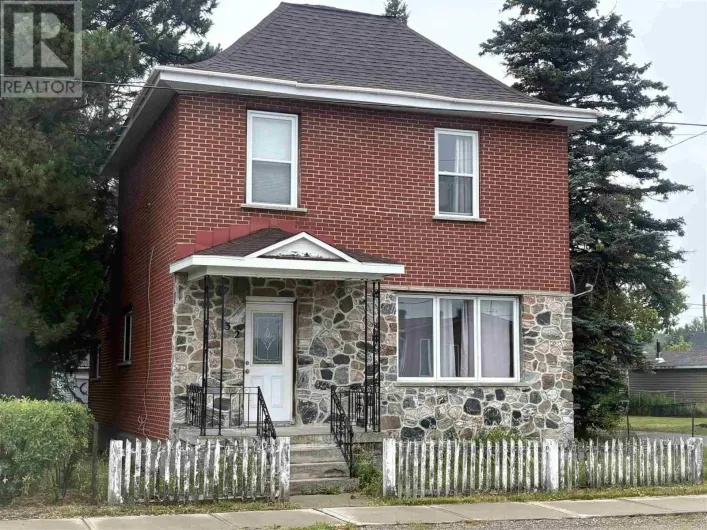 32 Lansdowne ST S, Chapleau