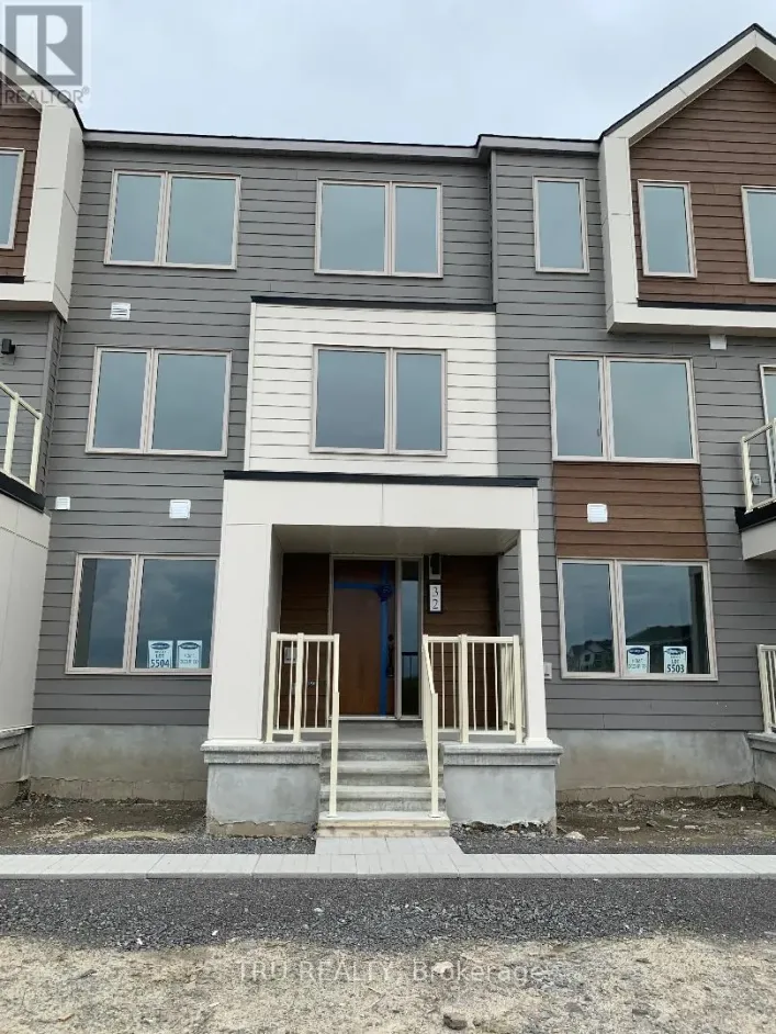 32 LIMNOS LANE N, Ottawa