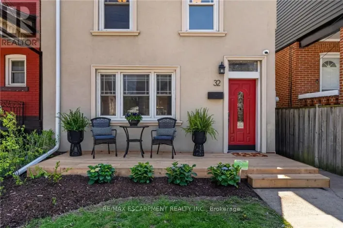 32 MAGILL STREET, Hamilton