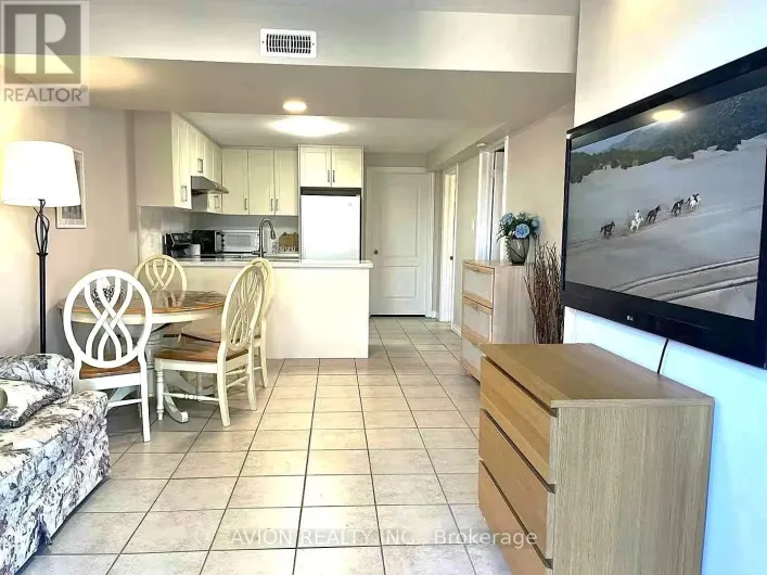 32 MANORHEIGHTS STREET, Richmond Hill