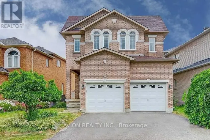 32 MANORHEIGHTS STREET, Richmond Hill