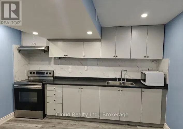 32 MAPLE BEACH CRESCENT, Brampton