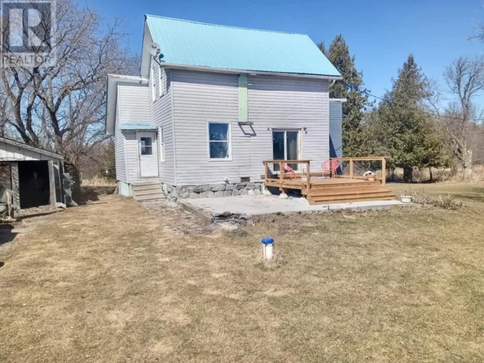 32 MARTIN AVENUE, La Vallee