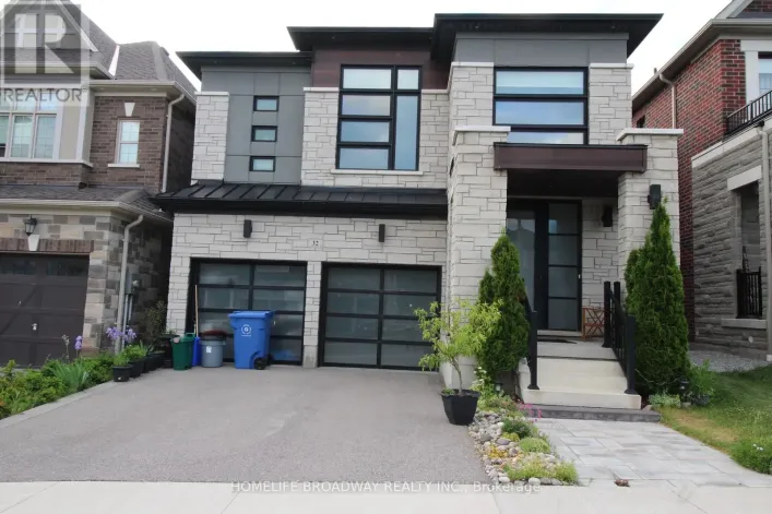 32 MCKEAN DRIVE, Whitchurch-Stouffville