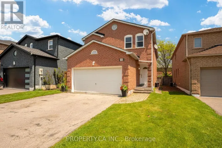 32 MCKINNON AVENUE, Halton Hills