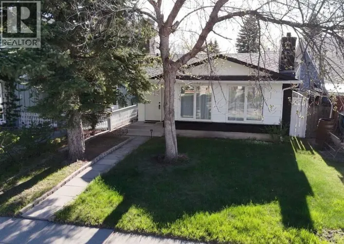 32 Midland Place SE, Calgary