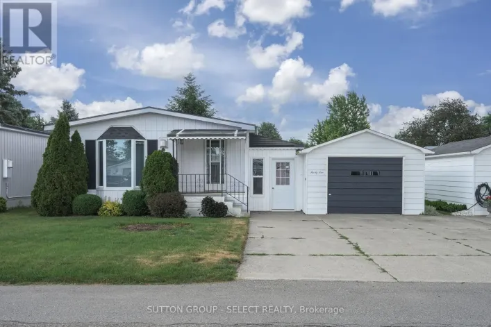 32 MILLER STREET, Strathroy-Caradoc