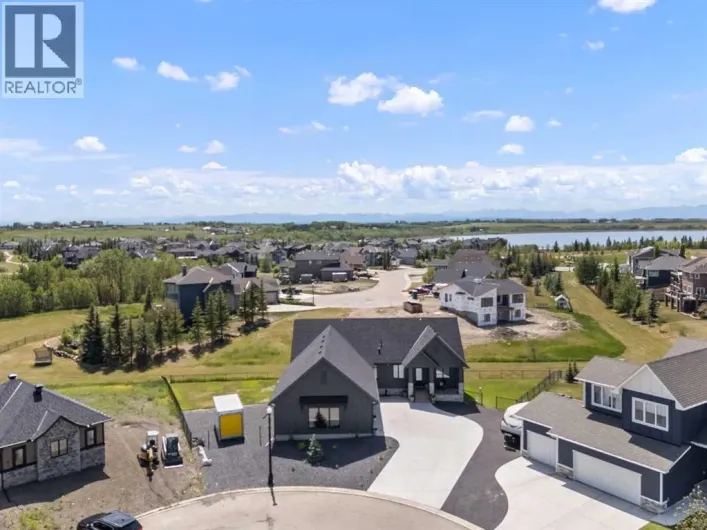 32 Monterra Landing, Cochrane Lake