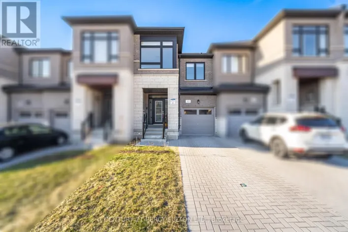 32 MOUNTAINSIDE CRESCENT, Whitby