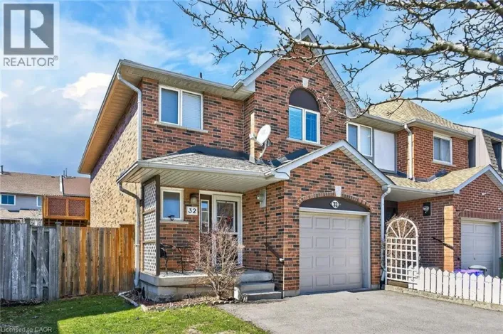 32 PERTHSHIRE Court, Hamilton