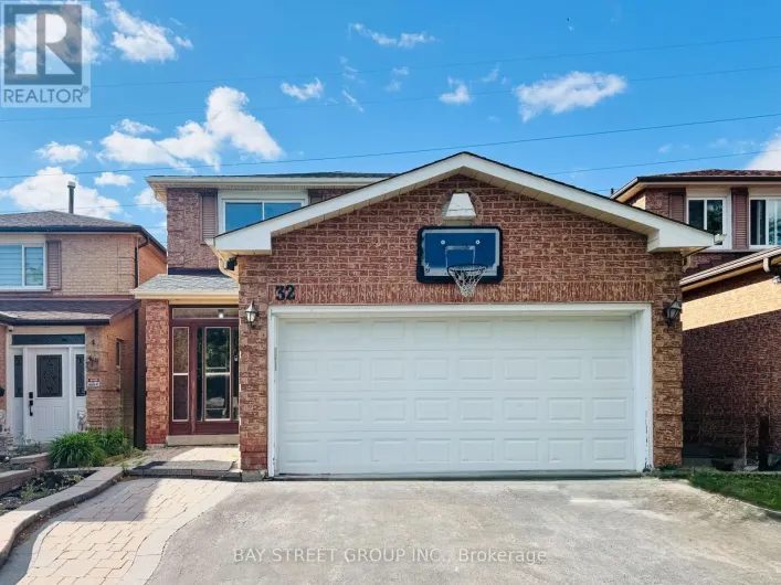 32 PERTHSHIRE STREET, Toronto