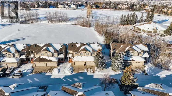 32 Prominence Park SW, Calgary