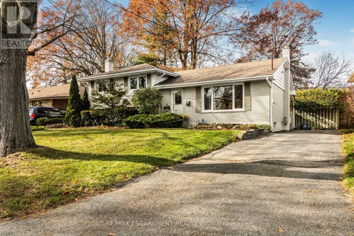 32 PUSEY BOULEVARD, Brantford