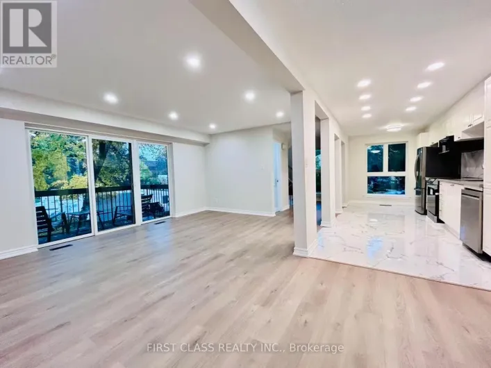 32 SCENIC MILL WAY, Toronto